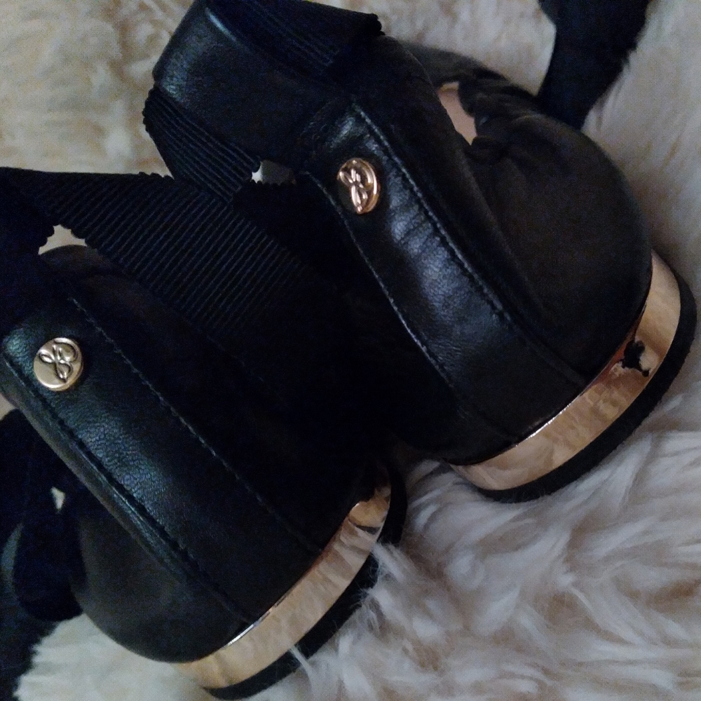 Sam Edelman bundle - Picture 2 of 8